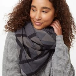 Tentree Cotton Geo Blanket Scarf Scarves