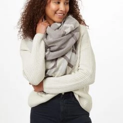 Tentree Cotton Geo Blanket Scarf Scarves