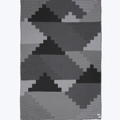 Tentree Home Peaks Woven Blanket