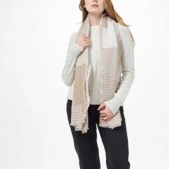 Tentree Organic Cotton Peaks Blanket Scarf 13 Tentree Organic Cotton Peaks Blanket Scarf