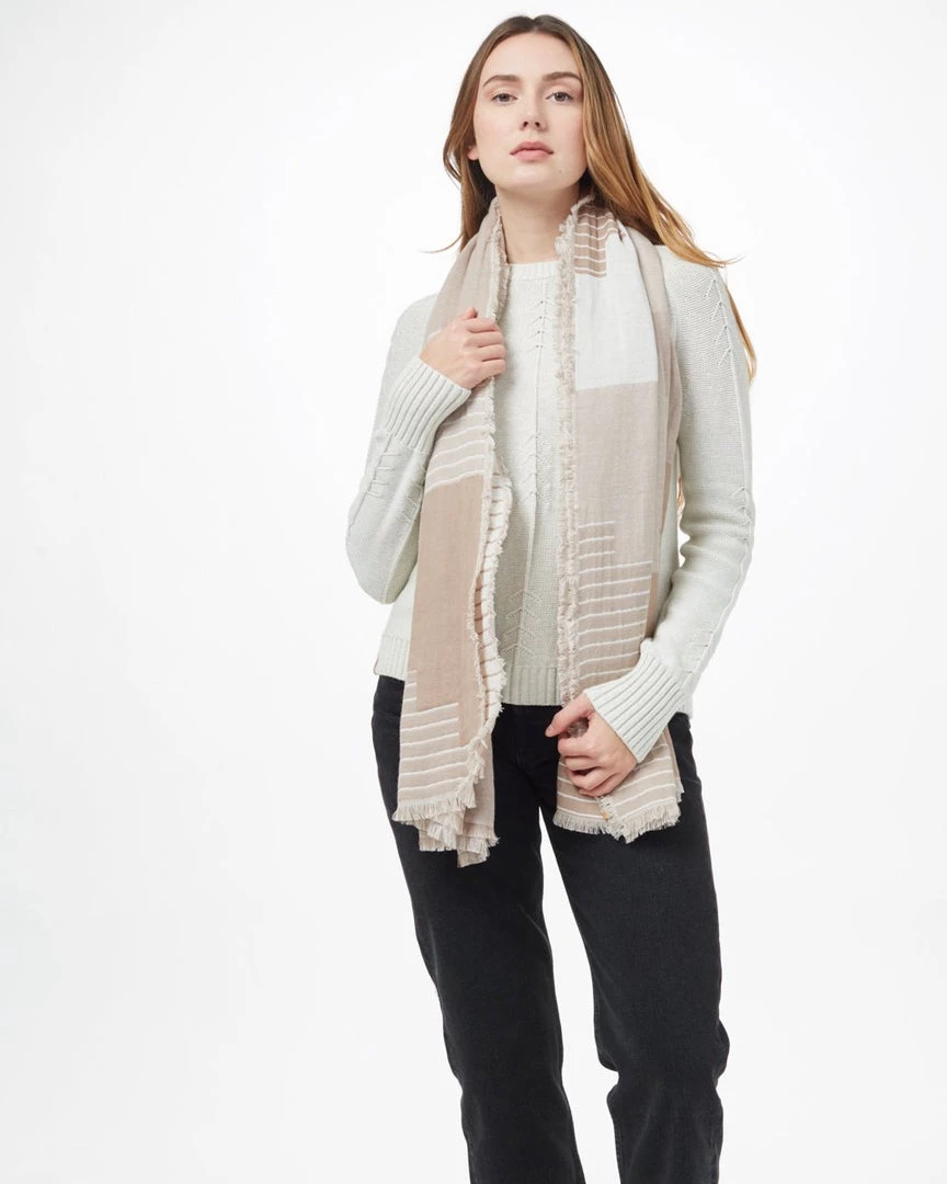 Tentree Organic Cotton Peaks Blanket Scarf 8 Tentree Organic Cotton Peaks Blanket Scarf