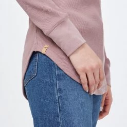 Tentree Women TreeWaffle Crew Longsleeve 48 Tentree Women TreeWaffle Crew Longsleeve