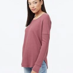Tentree Women TreeWaffle Crew Longsleeve 65 Tentree Women TreeWaffle Crew Longsleeve
