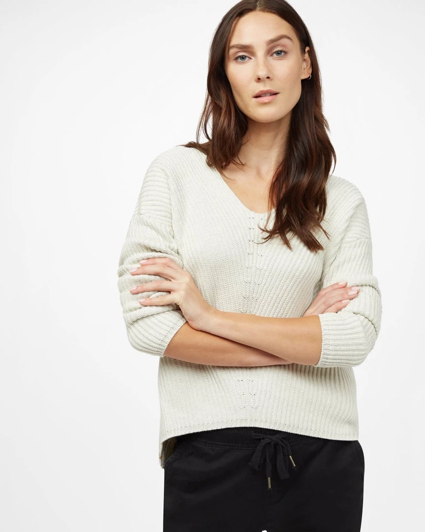 Tentree Women Highline Cotton V-Neck Sweater 3 Tentree Women Highline Cotton V-Neck Sweater