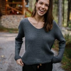 Tentree Women Highline Cotton V-Neck Sweater 50 Tentree Women Highline Cotton V-Neck Sweater