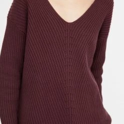 Tentree Women Highline Cotton V-Neck Sweater 70 Tentree Women Highline Cotton V-Neck Sweater