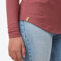 Tentree Women Ribbed Henley Longsleeve 31 Tentree Women Ribbed Henley Longsleeve
