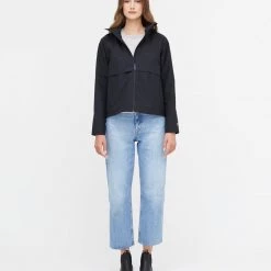 Tentree Women Nimbus Short Rain Jacket