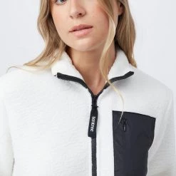 Tentree Women EcoLoft Zip Jacket 20 Tentree Women EcoLoft Zip Jacket