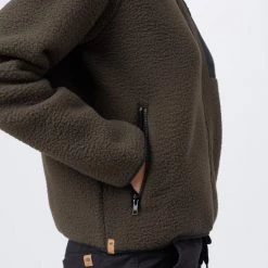 Tentree Women EcoLoft Zip Jacket 24 Tentree Women EcoLoft Zip Jacket